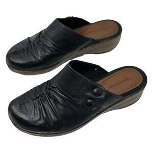 BARE TRAPS Poetta Clogs Womens 9.5 M Black Leather Slip On Chunky Mule Loafers